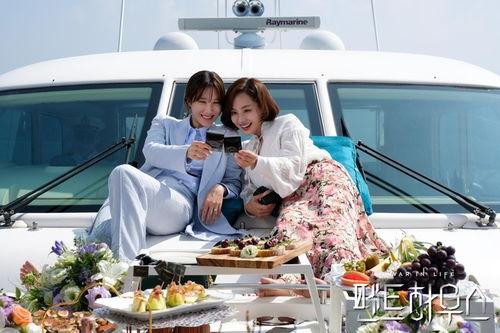 顶楼最新爆料,剧情反转再升级,真相即将揭晓! 第2张 顶楼最新爆料,剧情反转再升级,真相即将揭晓! 第2张